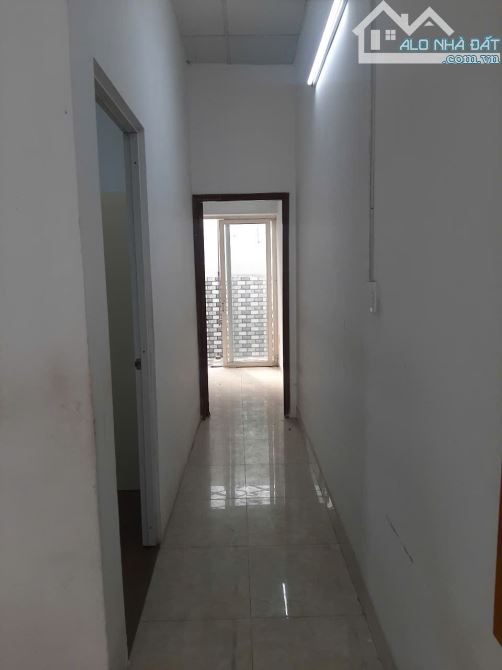 Nhà Trệt Diện tích 4,5x15m 1 Phòng đường 18 Nguyễn Thị Định Giá 15 Triệu - 2