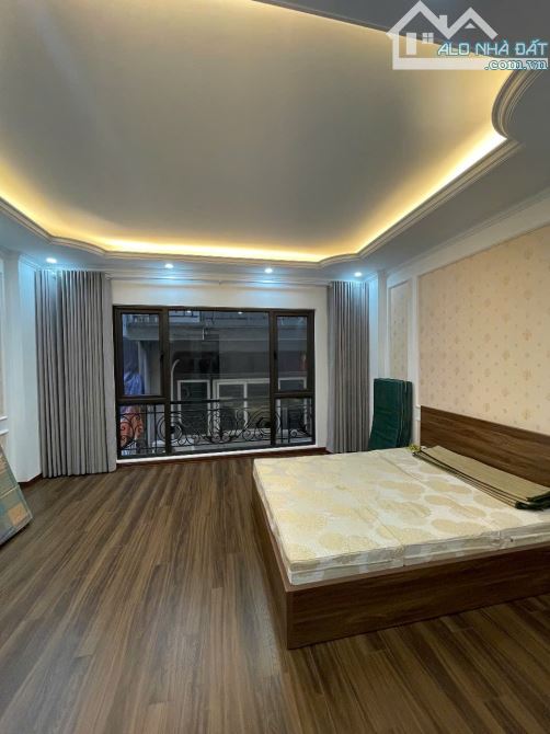 SIÊU PHẨM BA ĐÌNH - 6 TẦNG THANG MÁY XỊN MỚI KÍNH KOONG - 20M RA Ô TÔ TRÁNH, Ở SƯỚNG, VĂN - 2