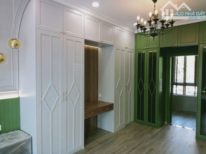 Cần bán gấp biệt thự Phú Gia, Phú Mỹ Hưng, Quận 7 - 2