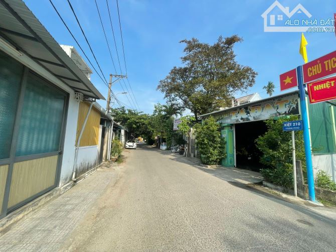 🎯🎯ĐẤT 3 MẶT TIỀN TRẦN PHÚ GẦN CHỢ BẾN NGỰ, TP HUẾ - 2