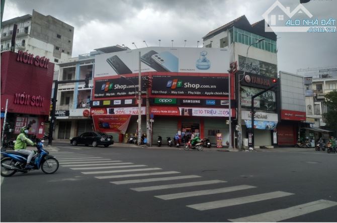 Nhà giá rẻ sát mặt tiền Trần Quang Diệu, 61m2, 3 tâng, cực tốt, chỉ 7 tỷ X - 2