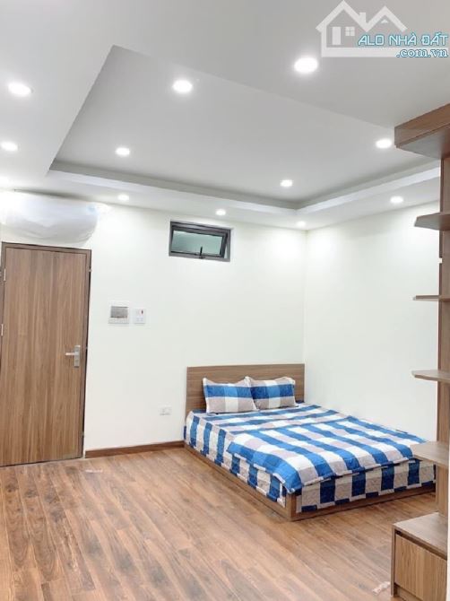 88.x Tỷ/302 M2/ 9 Tầng/16 Mt/ Trần Thái Tông Cầu Giấy - 2