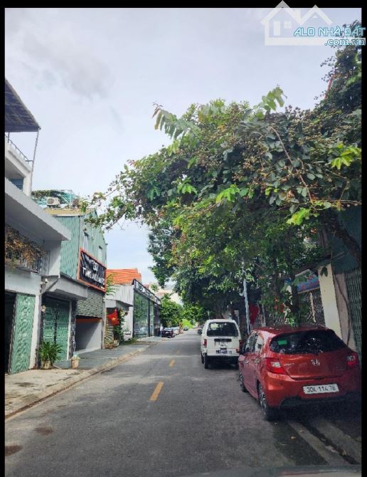 109 m2/6 Mt/28.9 Tỷ/ Mặt phố Nguyễn Văn Hưởng/ Giang Biên/ Long Biên - 2