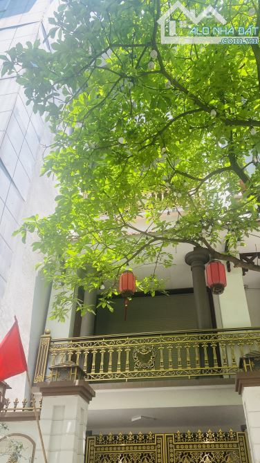 BÁN KÍN !  BIỆT THỰ LIỀN KỀ VIP - Ô TÔ TRÁNH - DÂN TRÍ CAO - HỒ ĐỀN LỪ  90M NHỈNH 20 TỶ - 2