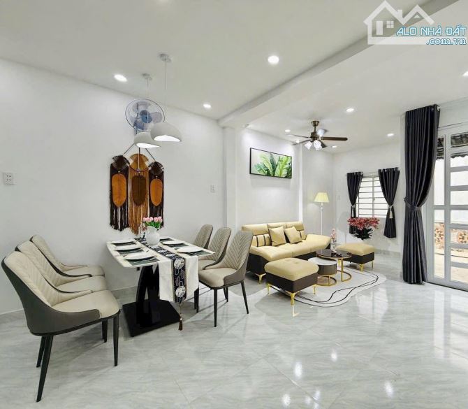 🚨CẦN BÁN GẤP! Nguyễn Thị Minh Khai – 75m² – 5 tầng – Giá 10.6 tỷ – NỞ HẬU 6.7m - 2