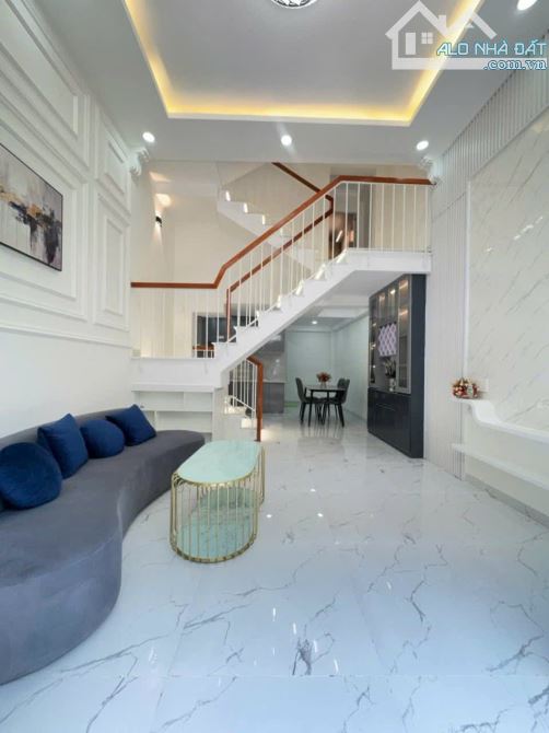 HẺM XE HƠI THÔNG THOÁNG PHAN HUY ÍCH P15 TÂN BÌNH - 2