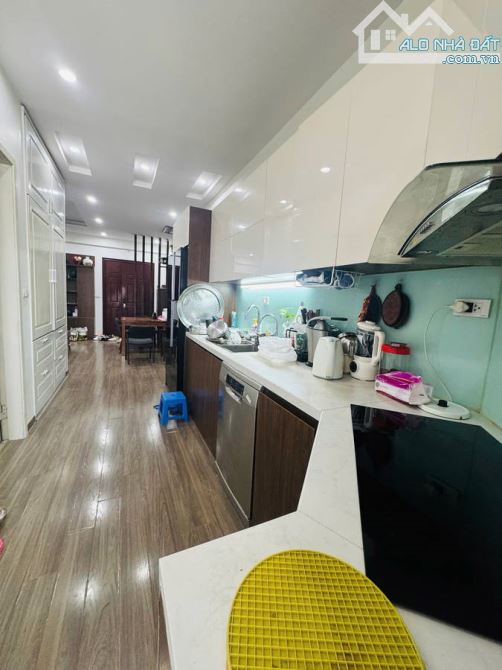 Bán căn hộ chung cư Sunrise tơwer 187 Nguyễn Lương Bằng,Đống Đa, 3 ngủ chỉ 8,3 tỷ - 3