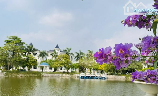 Biệt Thự Vườn Cam Nơi Mơ Bình An, Chốn Ước Sum Vầy Lô Góc View Hồ Giá Đầu Tư 120 Triệu 1m2 - 3
