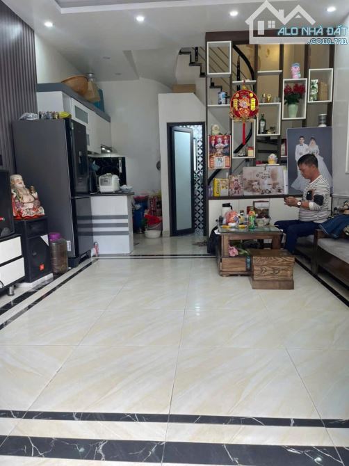 2,15 TỶ – BÁN NHÀ 3 TẦNG 77 DƯ HÀNG, NGÕ THÔNG, VỊ TRÍ TRUNG TÂM - 3
