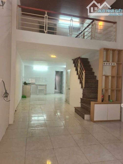 Chính CHỦ bán nhà 68m2 Thanh Trì, Hà Nội 60 triệu/m2 3PN đầy đủ công năng - 3