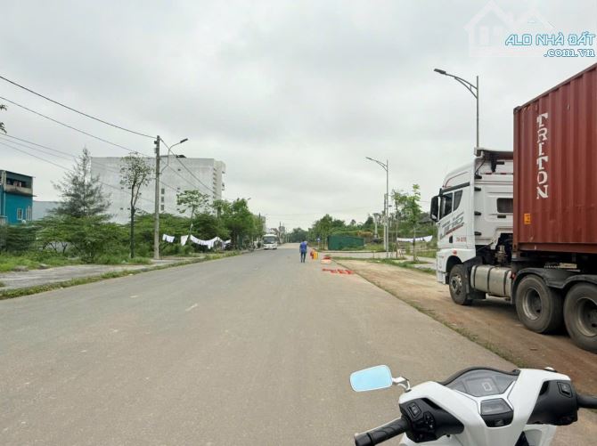 ĐẤT NỀN KQH BÀU VÁ VIEW CÔNG VIÊN SIÊU ĐẸP - 3.x TỶ - 3