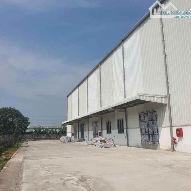 Cho thuê kho xưởng 3200m mới 100% trong KCN Hòa Khánh PCCC tự động có Racking giá tốt - 3