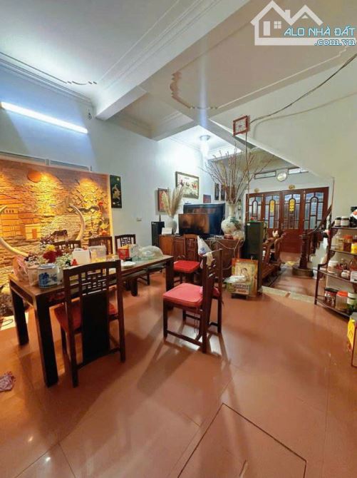 Mình cần bán nhà 61m2 Tại Phố Khương Trung, Thanh Xuân, Hà Nội - 3