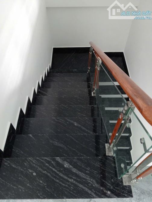 Bán Nhà Mới Xây 1 Trệt 2 Lầu Kèm Nội Thất - KQH Thái Lâm, P.4, Đà Lạt - 3