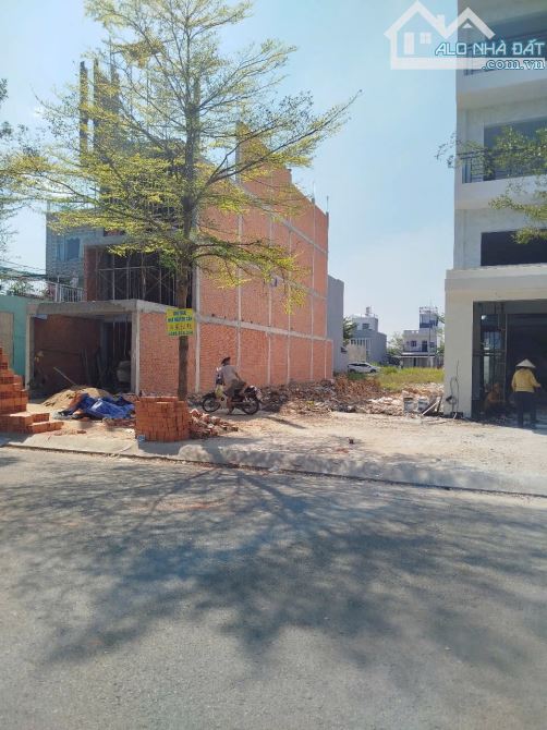 Đầu tư xây trọ DT 5x26m xây15 phòng+1kiot,thu nhập 22 triệu/tháng,giáp ranh Tên Lửa 20phút - 3