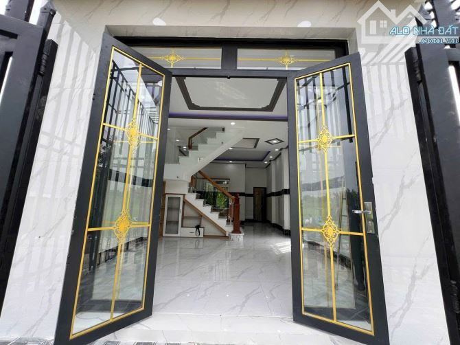 Nhà Đẹp 1 Lầu Tân Kim 4,5 x 15m, 4 Phòng Ngủ Đường Xe Tải Tới Nhà. Sổ Hồng Riêng Giá Rẻ - 3