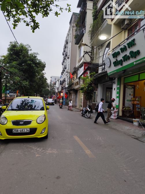 Bán nhà khu phân lô ô cách việt hưng 70m², 2 tầng, mt 5,8m² đường ôtô tránh giá 12,5 tỷ . - 3