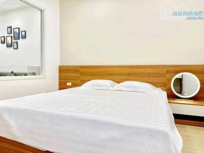 VÕNG THỊ TÂY HỒ - TOÀ APARTMENT 9 TẦNG BỀ THẾ - DIỆN TÍCH LỚN - MẶT TIỀN RỘNG - 2 THOÁNG. - 3