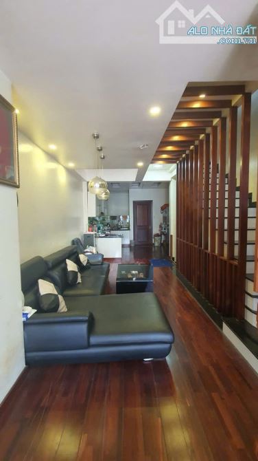 Quận 6, Mặt tiền kinh doanh, nhà mới đẹp 5 tầng, 76m2, khu dân cư BÌnh Phú - 3
