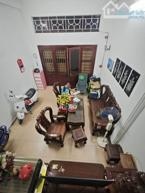 Giảm gần 1 tỷ cần bán gấp siêu phẩm phân lô ô tô tránh Trần Quốc Hoàn 60m2, 4T, - 3