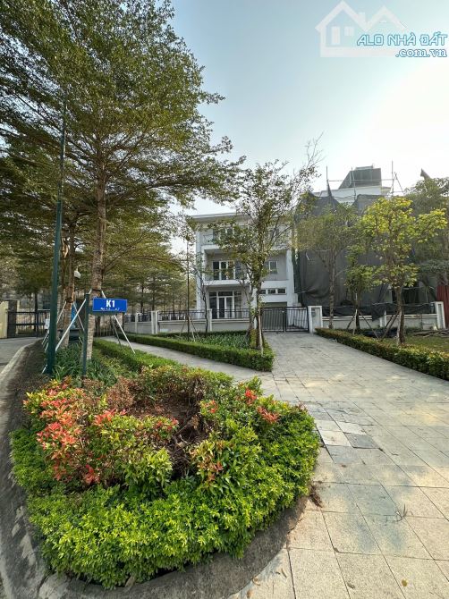 HÀNG HIẾM BIỆT THỰ ĐƠN LẬP LÔ GÓC TÂY HỒ 452M2