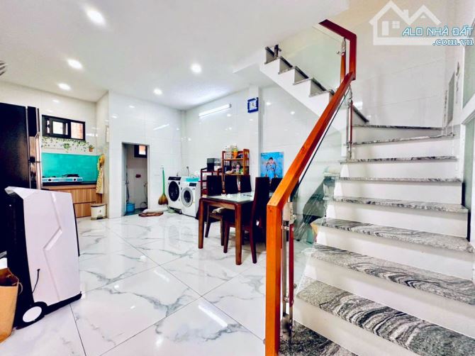 Bán nhà đẹp 2 tầng đủ nội thất 48m2, Quang Trung, P14, Gò Vấp, SHR, 4.35 tỷ - 4