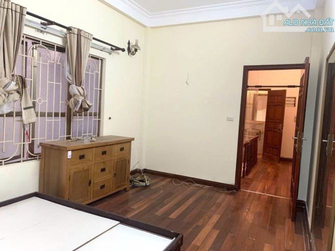 20m ra phố Nguyễn Chí Thanh! phân lô ô tô tránh, DT 50m2, MT 6,8m, 5T, chỉ 18.5 tỷ - 4