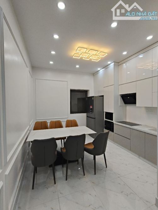 Nhà phân lô ô tô vào nhà phố cổ Hà Đông, 2 thoáng trước sau . Giá 12x tỷ - 4