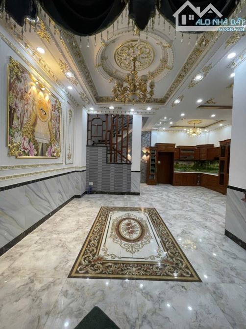 cần bán, nguyễn văn quá, PLÔ, HẺM ÔTÔ 6M2, dt 77M2 × 4T, đông hưng thuận quận 12, giá rẻ - 4