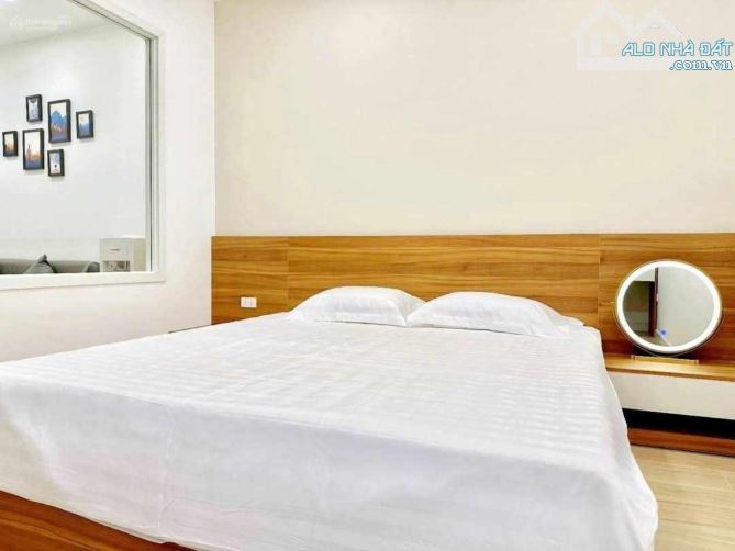 VÕNG THỊ TÂY HỒ - TOÀ APARTMENT 9 TẦNG BỀ THẾ - DIỆN TÍCH LỚN - MẶT TIỀN RỘNG - 2 THOÁNG. - 4