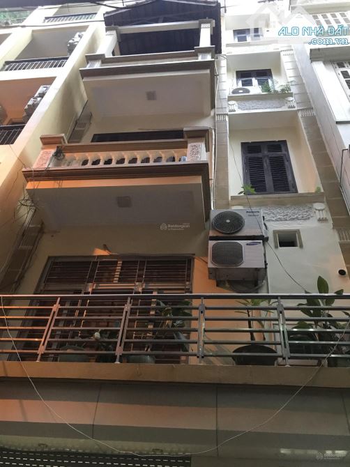 Cho thuê nhà ngõ 31 phố Trần Quốc Hoàn, Dt 45m2 x 5 tầng mỗi tầng 1 phòng, ô tô đậu cửa - 5
