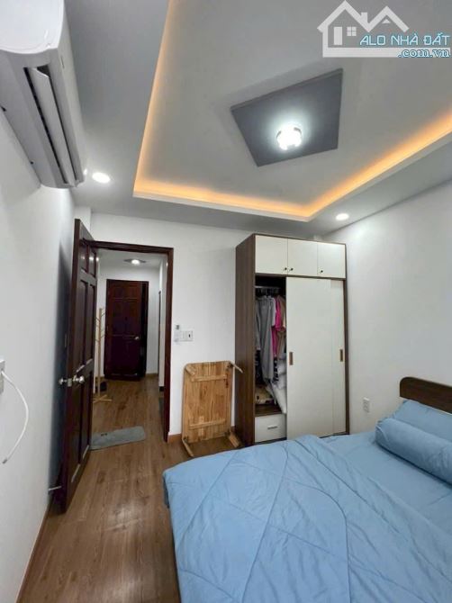 Nhà 4 tầng 3.3x11m 353/8 Lê Quang Định 5.7 tỷ - 5