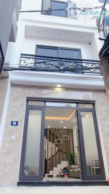CHỦ CẦN TIỀN BÁN GẦP - Ỷ LA 5,8 tỷ - 5