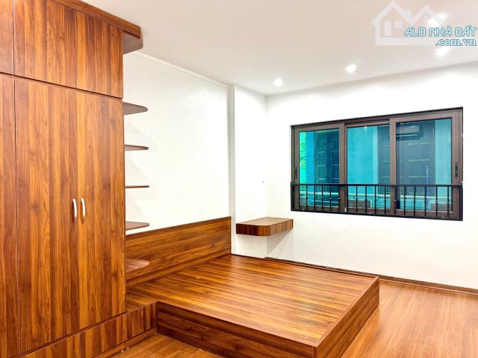 TRẦN CUNG SIÊU DÒNG TIỀN 8 PHÒNG VỪA Ở VỪA CHO THUÊ- Ô TÔ ĐỖ CỬA - NHỈNH 10 TỶ - 5