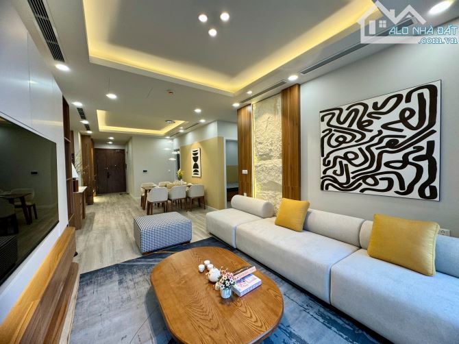 Cho thuê căn hộ Legend Tower 109 Nguyễn Tuân, 17 triệu, 104 m2, 3PN + 2WC - 5