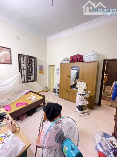 Cần bán siêu phẩm phân lô Hoàng Quốc Việt 64m2, 4t, mt 6m, ô tô vào nhà - 5