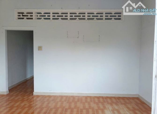 Siêu Phẩm Chủ ngộp Cần Bán nhanh Căn nhà Giác Đạo Tân Xuân Hóc Môn 760triệu 63m2 Bao phí - 6