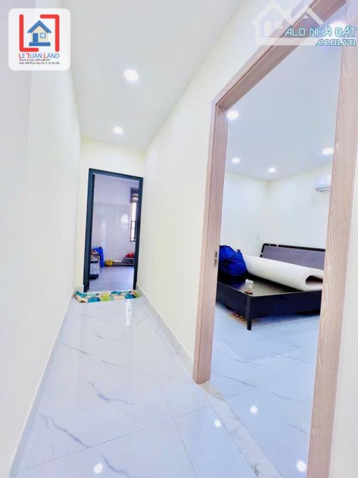 7 TỶ 9 - NHÀ 5 TẦNG PHÂN LÔ CAO CẤP – HẺM XE HƠI – TÂN HƯNG THUẬN, Q12 - 6
