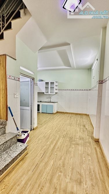 ✨ 3 TẦNG ĐÚC KIÊN CỐ, HẺM XE TẢI TRÁNH, 72M2 (Ngang 4.5 x 14M) THÔNG SỐ TUYỆT ĐẸP - 6,2 TỶ - 6