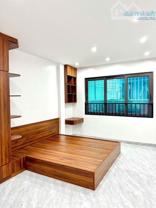 TRẦN CUNG SIÊU DÒNG TIỀN 8 PHÒNG VỪA Ở VỪA CHO THUÊ- Ô TÔ ĐỖ CỬA - NHỈNH 10 TỶ - 6