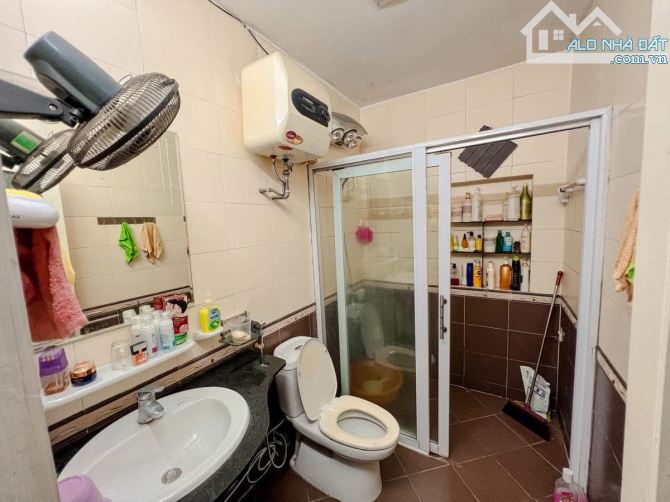 BÁN NHÀ PHỐ KHƯƠNG TRUNG 95m2 - 4T - MT 4.5m - 18.5 TỶ - LÔ GÓC - Ô TÔ TRÁNH - KINH DOANH - 6