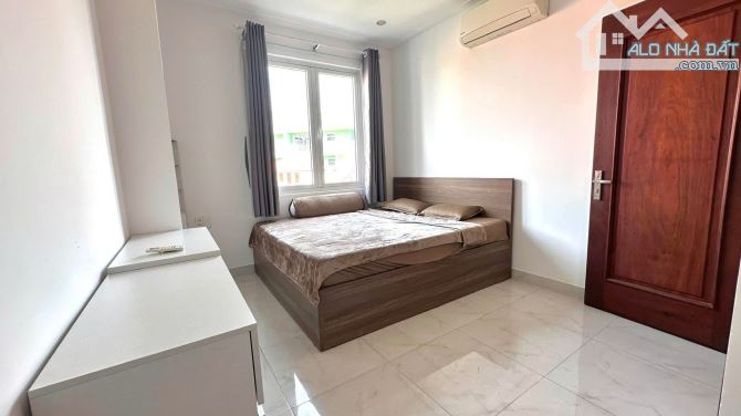 Chung cư  Khải Hoàn, Lạc Long Quân,p5,Q11:95m2,2p ngủ,NT,13tr/th - 6