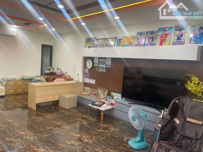 bán nhà 130m2 ngang 6m 4 tầng hướng đb 6pn mặt tiền đường số 4 thích quảng đức - 6