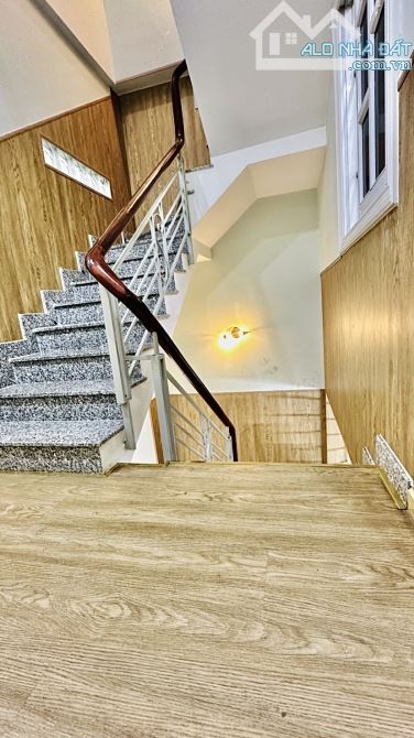 ✨ 3 TẦNG ĐÚC KIÊN CỐ, HẺM XE TẢI TRÁNH, 72M2 (Ngang 4.5 x 14M) THÔNG SỐ TUYỆT ĐẸP - 6,2 TỶ - 7