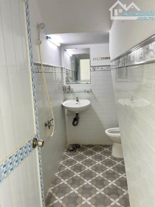 Nhà Mới 1 Lầu Tân Kim 4 x 19m , 3 Phòng Ngủ Đường Xe Hơi. Sổ Hồng Riêng Giá Rẻ - 7