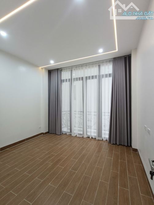 BÁN NHÀ ĐẸP CHÙA LÁNG ĐỐNG ĐA - CẦU GIẤY VIP 45M2x5T 10,9TỶ NGÕ TO, GẦN OTO - 7