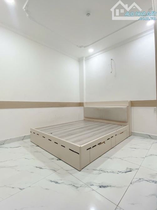 MẶT TIỀN BÙI HỮU NGHĨA - TOÀ NHÀ 8 TẦNG 2 MẶT TIỀN 132m2 - GIÁ 32T - 7
