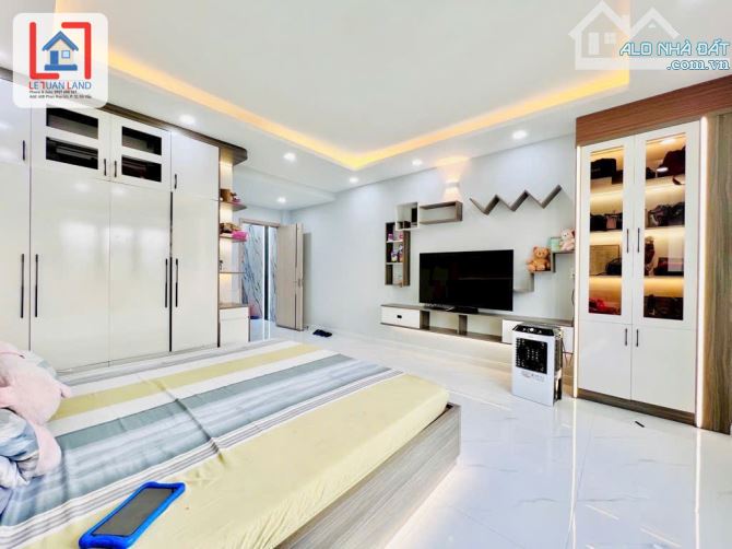 7 TỶ 9 - NHÀ 5 TẦNG PHÂN LÔ CAO CẤP – HẺM XE HƠI – TÂN HƯNG THUẬN, Q12 - 8