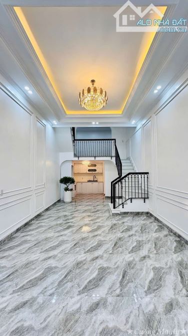 🕌:  bán nhà 3 tầng tại ngõ 261 Trần nguyên Hãn. Lê Chân, DT 40m, ngõ 3,4 m💸 : 3 tỷ (dc1 - 8