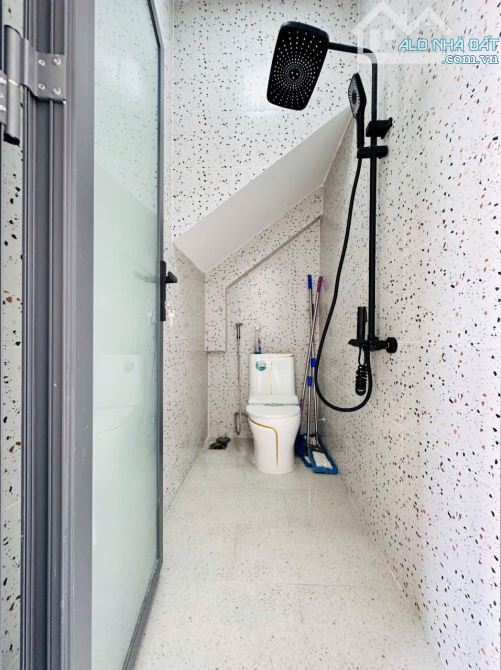 Nhà 1 Trệt 2 Lầu Mặt Tiền Hẻm 235 ĐỒNG VĂN CỐNG vừa ở vừa Kinh Doanh - 9